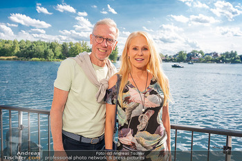 Christina Lugner Geburtstag - Strandcafe Alte Donau, Wien - Mo 08.06.2026 - Ulli Ulrike KRIEGLER, Peter STÖGER17
