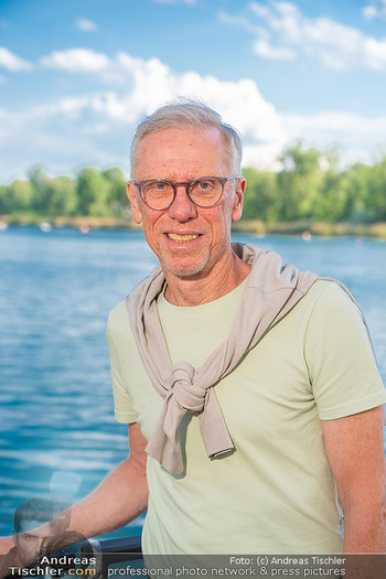 Christina Lugner Geburtstag - Strandcafe Alte Donau, Wien - Mo 08.06.2026 - Peter STÖGER (Portrait)31