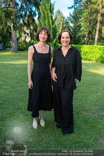 Abend der Nominierten zum Österr. Filmpreis - Purzl´s Paradiesgartl, Wien - Mo 08.06.2026 - Verena ALTENBERGER, Valerie PACHNER45