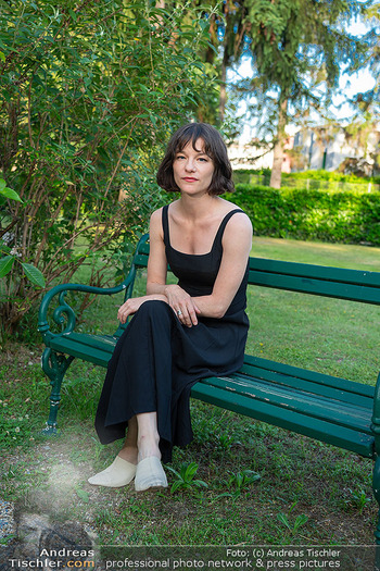 Abend der Nominierten zum Österr. Filmpreis - Purzl´s Paradiesgartl, Wien - Mo 08.06.2026 - Valerie PACHNER47