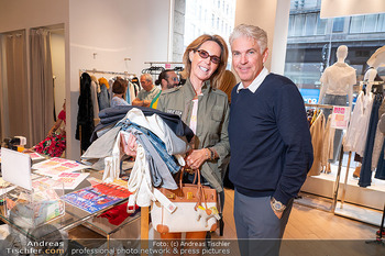 DAC Promiflohmarkt - Liu Jo Store, Wien - Do 11.06.2026 - Kathi STUMPF, Alex BEZA11