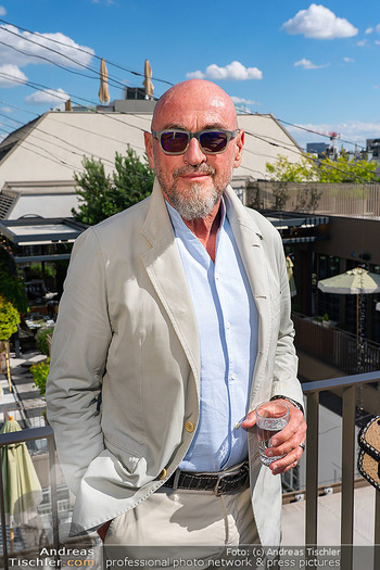 Sun AG Cocktail Empfang - Rosewood Hotel Rooftop Bar - Mo 15.06.2026 - Jochen SCHWEIZER (Portrait)30
