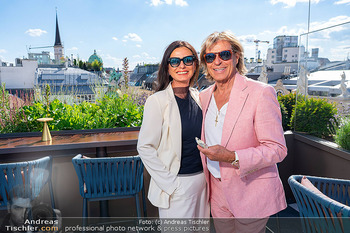 Sun AG Cocktail Empfang - Rosewood Hotel Rooftop Bar - Mo 15.06.2026 - Sonja KLIMA, Hansi HINTERSEER41