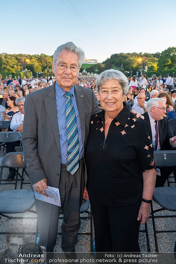 Sommernachtskonzert 2026 - Schloss Schönbrunn, Wien - Fr 19.06.2026 - Heinz und Margit FISCHER37