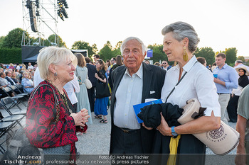 Sommernachtskonzert 2026 - Schloss Schönbrunn, Wien - Fr 19.06.2026 - Karin BERGMANN, Ioan und Angelika HOLENDER48