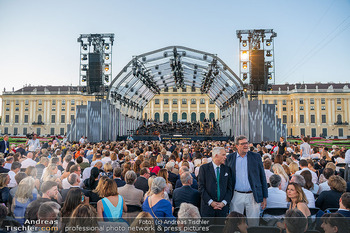 Sommernachtskonzert 2026 - Schloss Schönbrunn, Wien - Fr 19.06.2026 - Bühne, Kulisse, Sommernachtskonzert, Publikum, Übersichtsfoto56