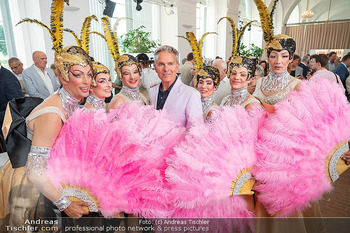 Esterhazy Künstlerfest - Orangerie Schönbrunn, Wien - Di 23.06.2026 - Alfons HAIDER mit Komparsen Darstellern51