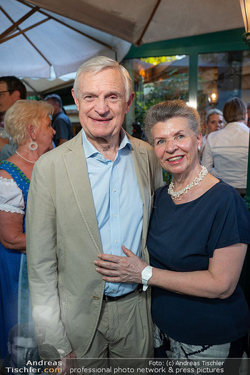 ausg´steckt is´ - Heuriger Dreimäderlhaus, Münchendorf - Do 25.06.2026 - Thomas SCHÄFER-ELMAYER, Christine ZACH34