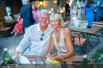 ausg´steckt is´ - Heuriger Dreimäderlhaus, Münchendorf - Do 25.06.2026 - Toni POLSTER mit Birgit39