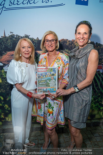 ausg´steckt is´ - Heuriger Dreimäderlhaus, Münchendorf - Do 25.06.2026 - Gerda ROGERS, Johanna MIKL-LEITNER, Vera RUSSWURM66