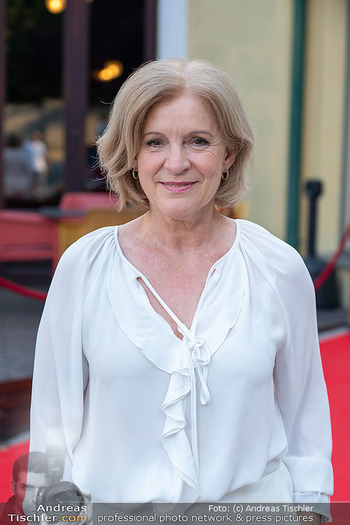 Interspot Sommerfest - Interspot Filmstudios, Wien - Mo 29.06.2026 - Ingrid THURNHER (Portrait)78