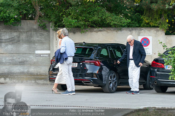 Interspot Sommerfest - Interspot Filmstudios, Wien - Mo 29.06.2026 - Claudia VRANITZKY mit Peter86