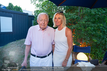 Interspot Sommerfest - Interspot Filmstudios, Wien - Mo 29.06.2026 - Franz VRANITZKY mit Tochter Claudia143
