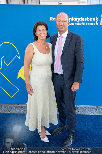 Raiffeisen Sommerfest - Albertina Plateau, Wien - Di 30.06.2026 - Reinhard und Birgit SCHWENDTBAUER3