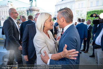 Raiffeisen Sommerfest - Albertina Plateau, Wien - Di 30.06.2026 - Klaudia TANNER, Wolfgang HATTMANNSDORFER31