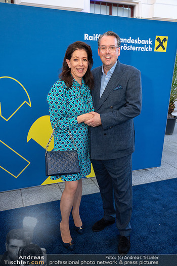 Raiffeisen Sommerfest - Albertina Plateau, Wien - Di 30.06.2026 - Kristina und Niki VENTURINI43