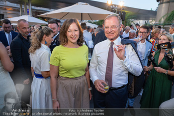 Raiffeisen Sommerfest - Albertina Plateau, Wien - Di 30.06.2026 - Claudia BAUER, Thomas STELZER64