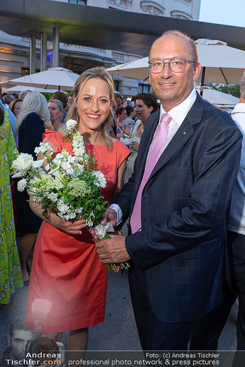 Raiffeisen Sommerfest - Albertina Plateau, Wien - Di 30.06.2026 - Reinhard SCHWENDTBAUER, Alina ZELLHOFER71