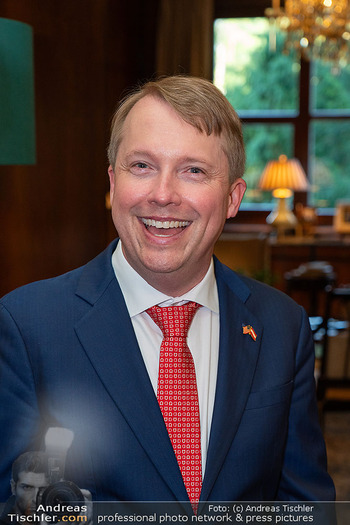 Independence Day Party - Residenz der US-Botschaft, Wien - Do 02.07.2026 - US-Botschafter Arthur Graham FISHER (Portrait)14