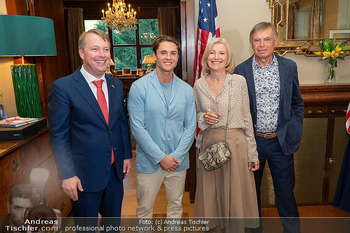 Independence Day Party - Residenz der US-Botschaft, Wien - Do 02.07.2026 - US-Botschafter Arthur Graham FISHER mit Freund Nick TOPEL, Marti27