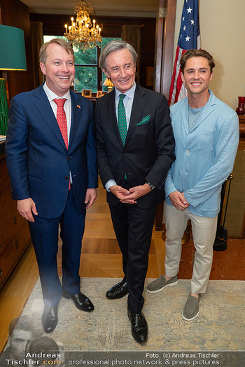 Independence Day Party - Residenz der US-Botschaft, Wien - Do 02.07.2026 - US-Botschafter Arthur Graham FISHER, Nick TOPEL, Peter LAUNSKY-T30