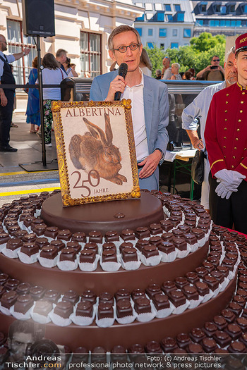 250 Jahre Albertina - Torte - Albertina Plateau, Wien - Sa 04.07.2026 - 8