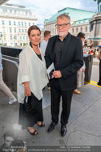 250 Jahre Albertina - Festakt - Albertina, Wien - Sa 04.07.2026 - Stefan RUZOWITZKY mit Ehefrau Birgit STURM48