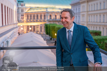 250 Jahre Albertina - Festakt - Albertina, Wien - Sa 04.07.2026 - Jeff KOONS (Portrait)266