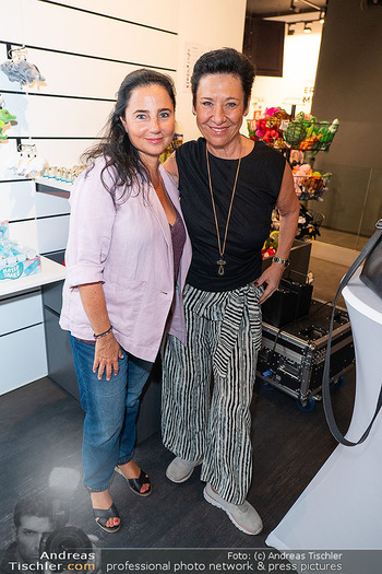 ´Planet der Tiere´ Ausstellung - Immersium, Wien - Mo 06.07.2026 - Nadja MALEH, Andrea HÄNDLER9