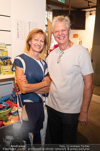 ´Planet der Tiere´ Ausstellung - Immersium, Wien - Mo 06.07.2026 - Christa und Otto KÖRMER32
