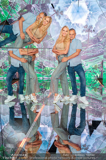 ´Planet der Tiere´ Ausstellung - Immersium, Wien - Mo 06.07.2026 - Beatrice TURIN, Heimo TURIN im Kaleidoskop82