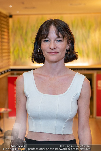Kinopremiere ´The Stories´ - Gartenbaukino Wien - Di 07.07.2026 - Valerie PACHNER (Portrait)17