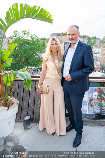 Premiere ´Tosca´ - Steinbruch St. Margarethen, Burgenland - Mi 15.07.2026 - Hans Peter DOSKOZIL mit Freundin Julia86