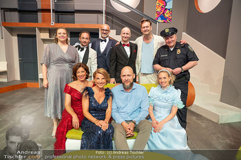 Premiere ´Gerüchte, Gerüchte´ - Stadttheater Berndorf - Do 16.07.2026 - Gruppenfoto Teamfoto, das Ensemble, Schauspieler24