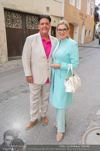 Premiere ´Carmen darf nicht platzen´ - Weissenkirchen, NÖ - Di 21.07.2026 - Christa KUMMER, Tony WEGAS10