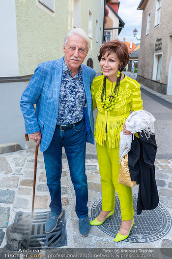 Premiere ´Carmen darf nicht platzen´ - Weissenkirchen, NÖ - Di 21.07.2026 - Edith LEYRER, Heinz BUSCH27