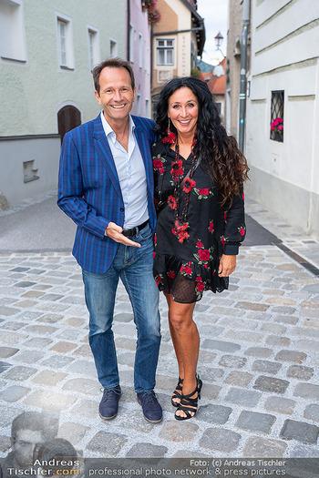Premiere ´Carmen darf nicht platzen´ - Weissenkirchen, NÖ - Di 21.07.2026 - Alexander RÜDIGER mit Romana41