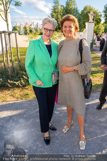 Premiere ´Hello, Dolly!´ - Schloss Haindorf Langenlois, NÖ - Do 23.07.2026 - Bettina GLATZ-KREMSNER, Michaela MAYR36