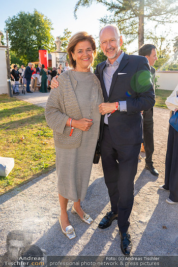 Premiere ´Hello, Dolly!´ - Schloss Haindorf Langenlois, NÖ - Do 23.07.2026 - Bettina GLATZ-KREMSNER mit Ehemann Peter GLATZ38