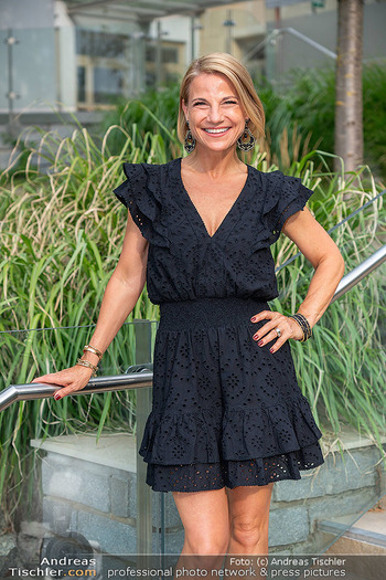 50er Kristina Sprenger - Cafe Utopia, Wien - So 26.07.2026 - Kristina SPRENGER (Portrait)36
