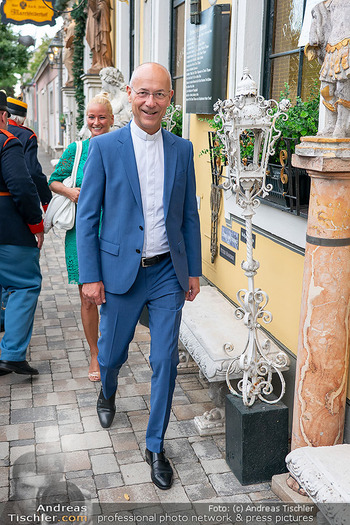 Verleihung Goldener Johann Strauss - Marchfelderhof - Mo 27.07.2026 - Toni FABER mit Natalie3