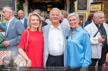 Verleihung Goldener Johann Strauss - Marchfelderhof - Mo 27.07.2026 - Ulrike KIRCHTAG, Gerhard ERNST, Trixi SCHUBA5