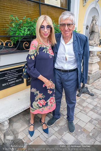 Verleihung Goldener Johann Strauss - Marchfelderhof - Mo 27.07.2026 - Dagmar MILLESI, Heinz ZEDNIK9