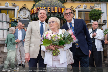 Verleihung Goldener Johann Strauss - Marchfelderhof - Mo 27.07.2026 - Peter WIDHOLZ, Helga PAPOUSCHEK, Peter GROßMANN48