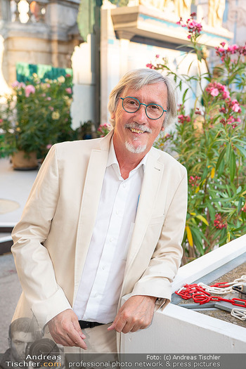 Premiere ´Ein Sommernachtstraum´ - Stockerau, NÖ - Do 30.07.2026 - Manfred WABA (Portrait)80