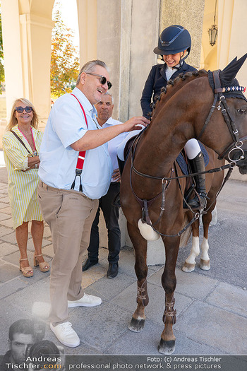 Fototermin mit Peter Hacker - Schloss Schönbrunn, Wien - Di 11.08.2026 - 5