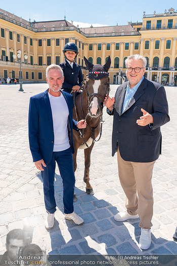 Fototermin mit Peter Hacker - Schloss Schönbrunn, Wien - Di 11.08.2026 - 17