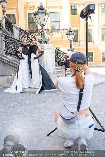 Models und Pferde - Schloss Schönbrunn, Wien - Di 11.08.2026 - Making-Of Fotoshooting mit Models und Reiterinnen vor dem Schlos52