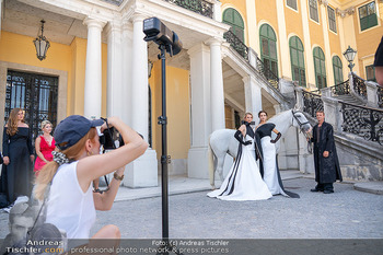 Models und Pferde - Schloss Schönbrunn, Wien - Di 11.08.2026 - Making-Of Fotoshooting mit Models und Reiterinnen vor dem Schlos59