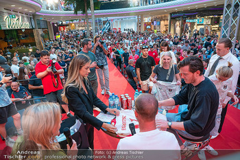 Autogrammstunde Michael Gregortisch und COSMO - PlusCity, Linz - Fr 04.09.2026 - 38